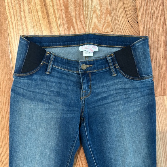 Isabel Maternity Skinny Cropped Jeans - Picture 2 of 4